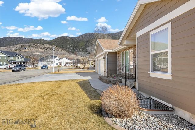 6 Holly Lane, Butte, MT 59701