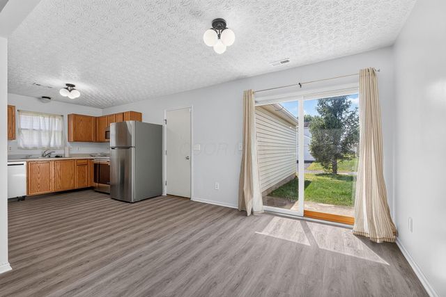 5441 Poolbeg Street, 249, Canal Winchester, OH 43110