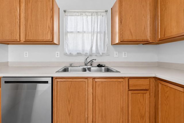 5441 Poolbeg Street, 249, Canal Winchester, OH 43110