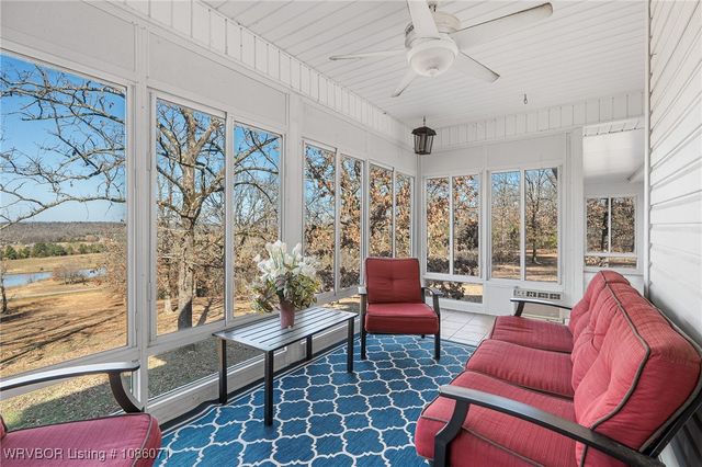 1901 Red Brown Place, Greenwood, AR 72936