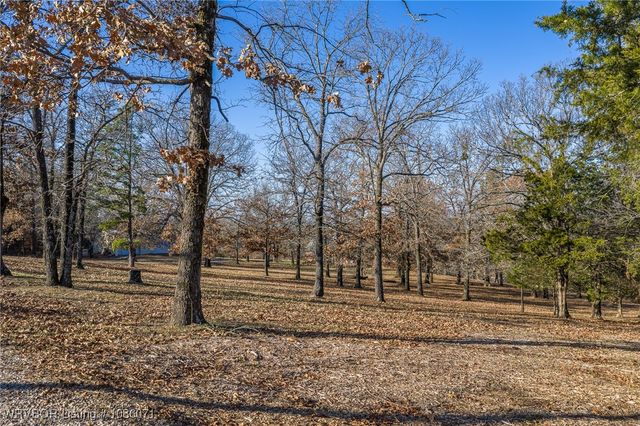 1901 Red Brown Place, Greenwood, AR 72936