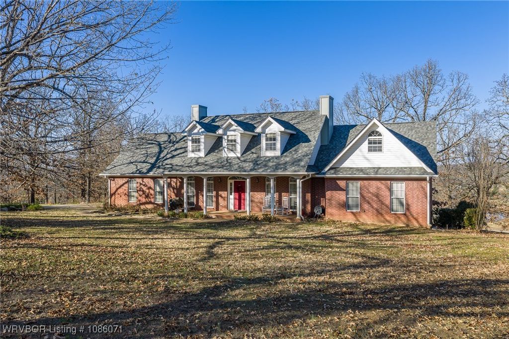 1901 Red Brown Place, Greenwood, AR 72936