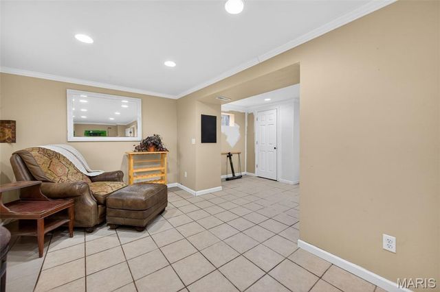 1612 N 6th Street, De Soto, MO 63020