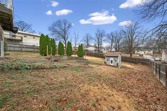 1612 N 6th Street, De Soto, MO 63020