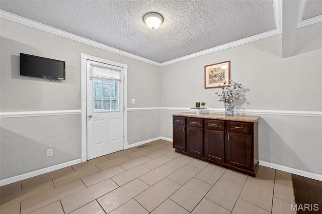 1612 N 6th Street, De Soto, MO 63020