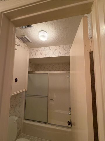 5622 Green Springs Drive, Houston, TX 77066