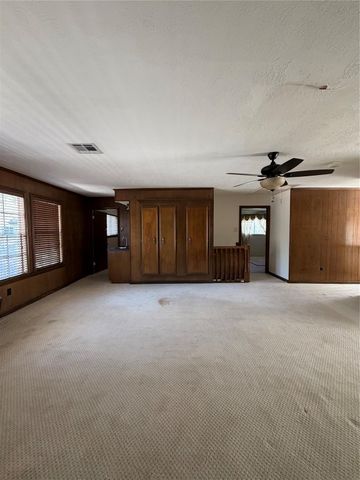 5622 Green Springs Drive, Houston, TX 77066