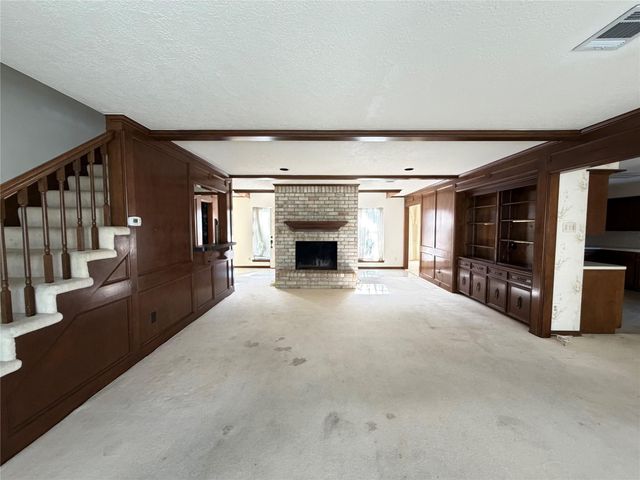 5622 Green Springs Drive, Houston, TX 77066