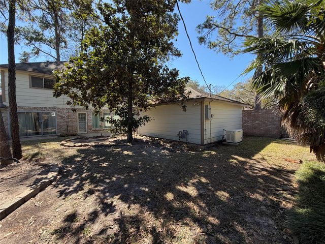 5622 Green Springs Drive, Houston, TX 77066