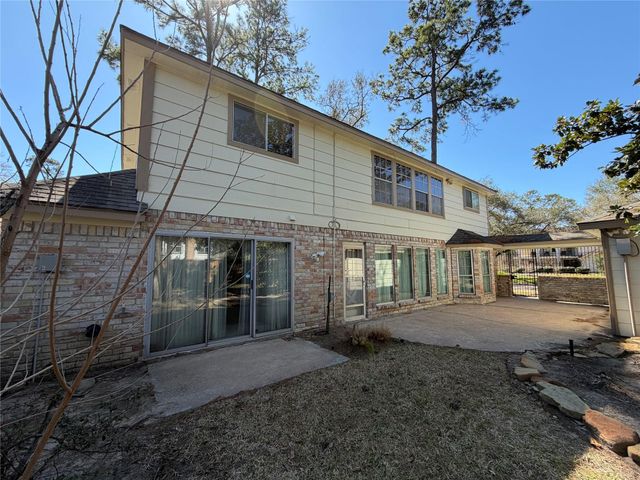 5622 Green Springs Drive, Houston, TX 77066