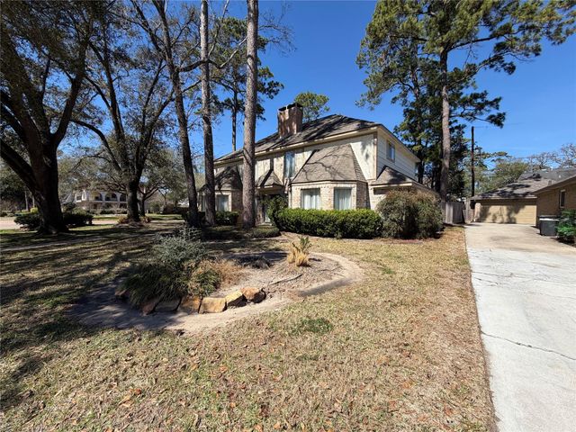 5622 Green Springs Drive, Houston, TX 77066