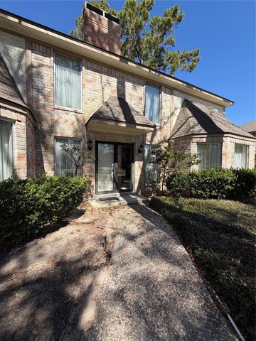 5622 Green Springs Drive, Houston, TX 77066