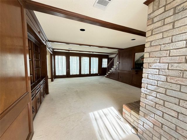 5622 Green Springs Drive, Houston, TX 77066