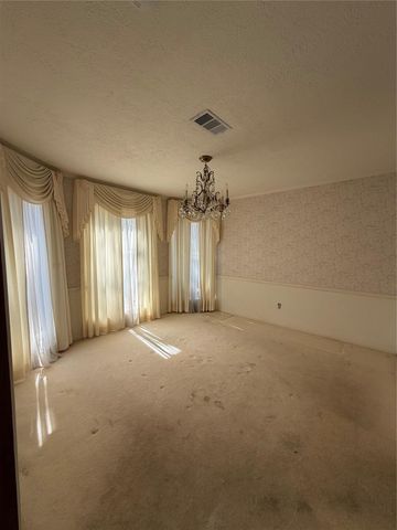 5622 Green Springs Drive, Houston, TX 77066