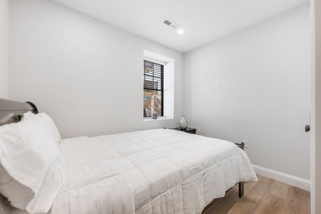 34 Perthshire 34, Boston, MA 02135