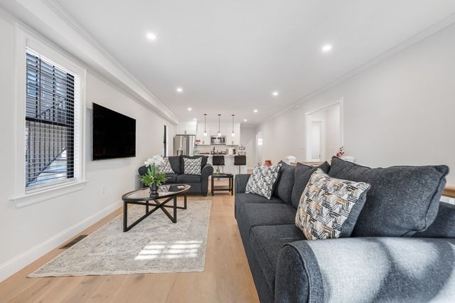 34 Perthshire 34, Boston, MA 02135