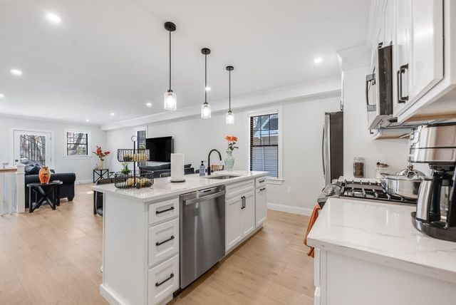 34 Perthshire 34, Boston, MA 02135