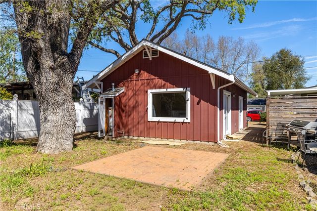 115 2nd, Templeton, CA 93465