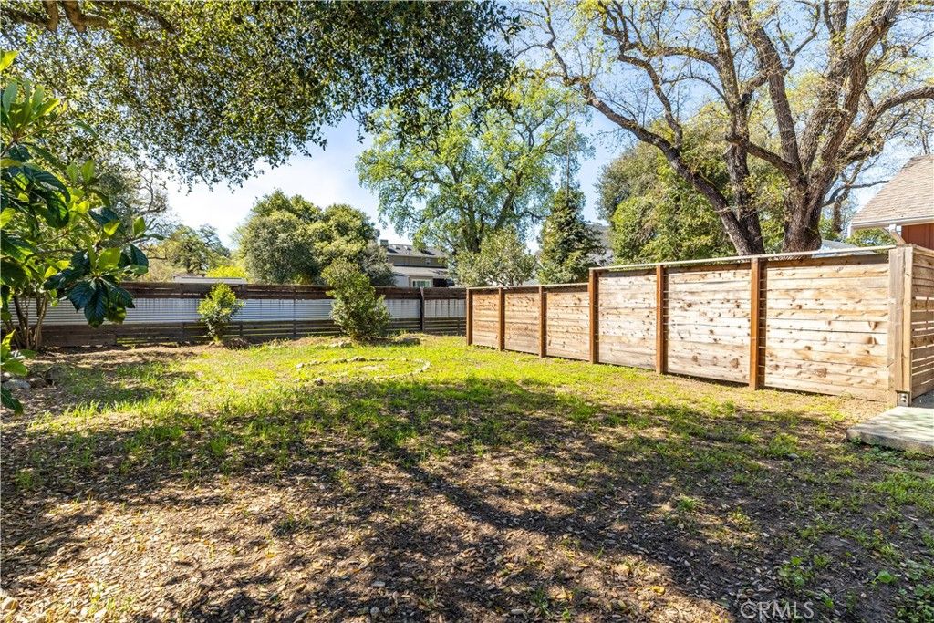 Image 26 of property listing at 115 2nd, Templeton, CA 93465