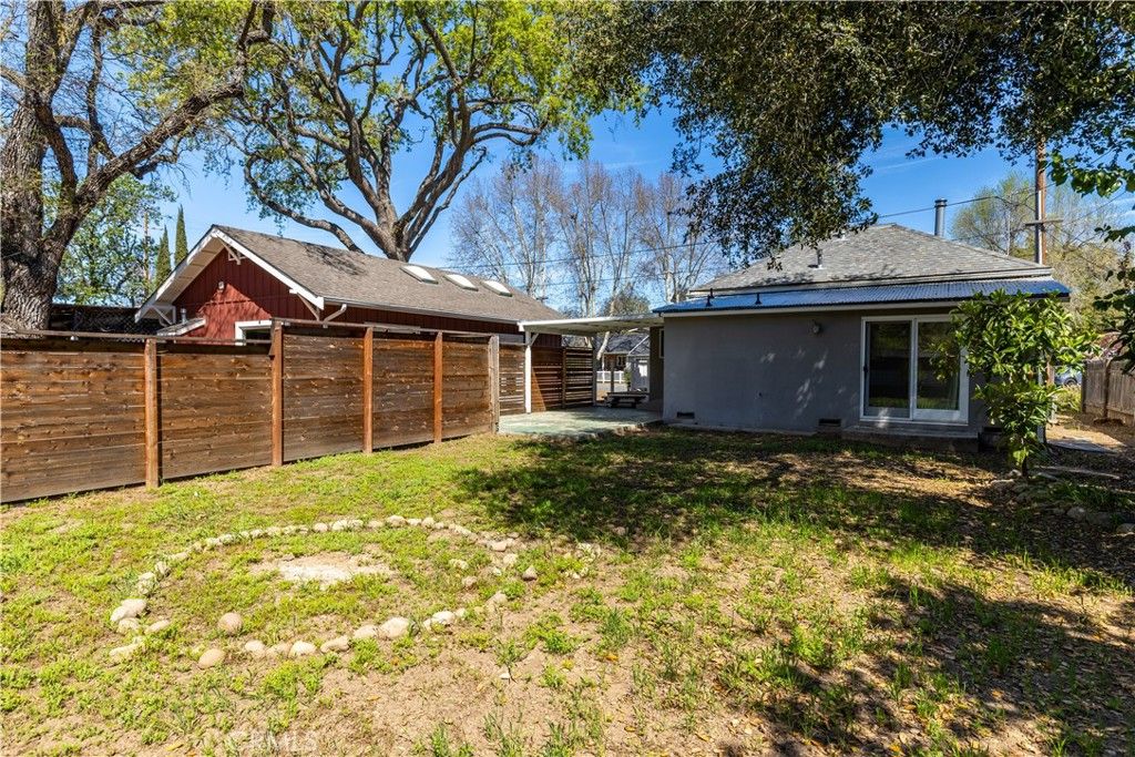 Image 28 of property listing at 115 2nd, Templeton, CA 93465