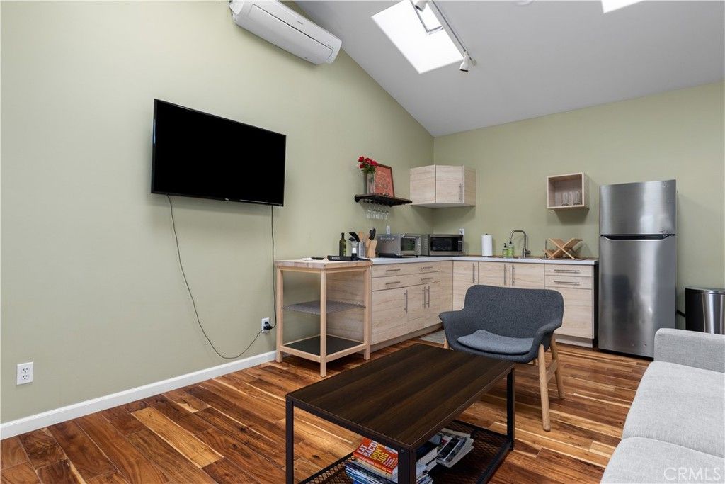 Image 32 of property listing at 115 2nd, Templeton, CA 93465