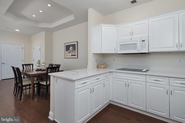 2140 WINDROW DR, Princeton, NJ 08540