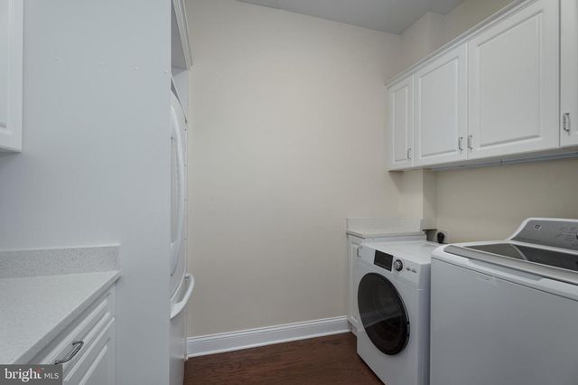 2140 WINDROW DR, Princeton, NJ 08540