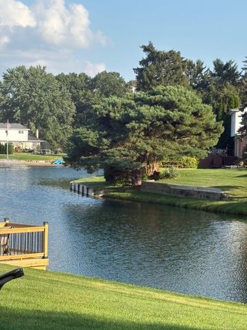 5100 Stellar Rd Road, Shelby Twp, MI 48316