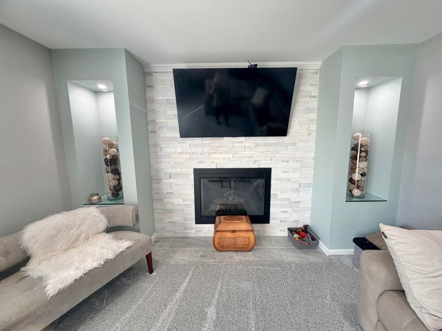 5100 Stellar Rd Road, Shelby Twp, MI 48316