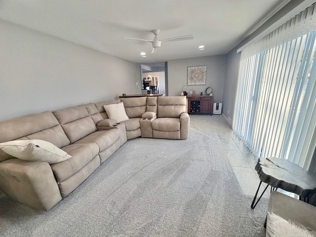 5100 Stellar Rd Road, Shelby Twp, MI 48316