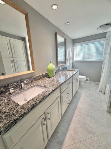 5100 Stellar Rd Road, Shelby Twp, MI 48316