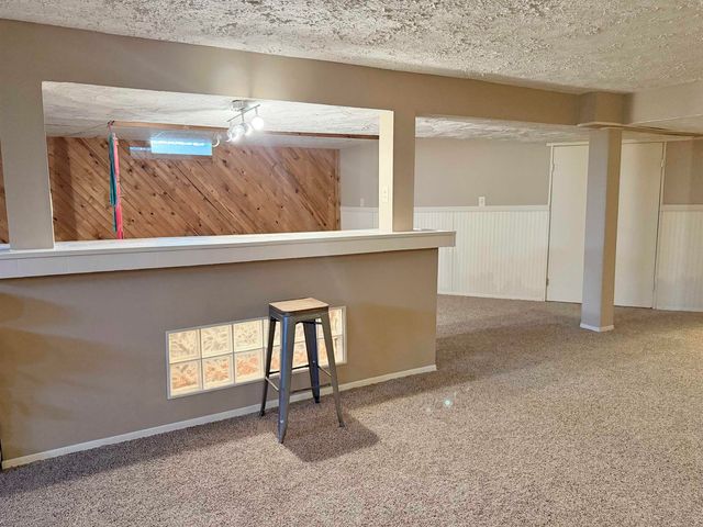 5100 Stellar Rd Road, Shelby Twp, MI 48316