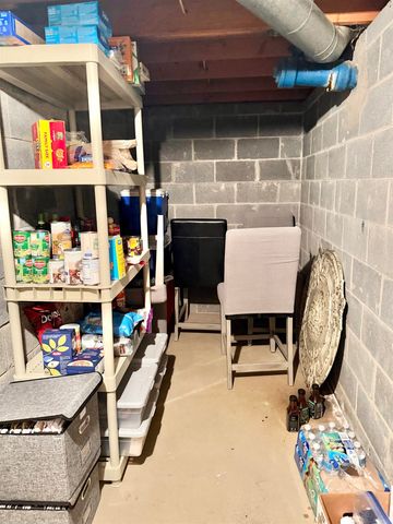 5100 Stellar Rd Road, Shelby Twp, MI 48316