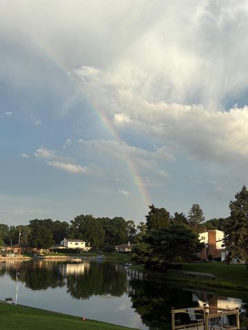 5100 Stellar Rd Road, Shelby Twp, MI 48316