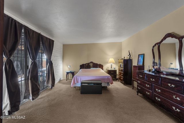 4621 W Tumacacori Drive, Amado, AZ 85645