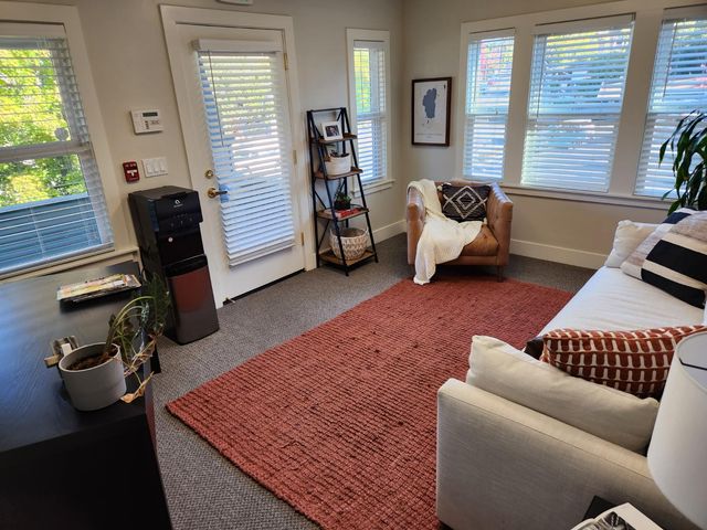 1285 High St, Auburn, CA 95603