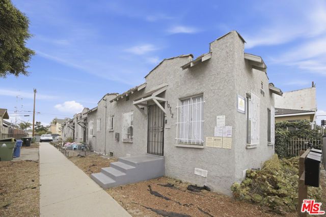 10712 S Broadway, Los Angeles, CA 90061