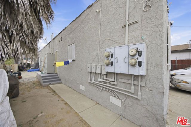 10712 S Broadway, Los Angeles, CA 90061