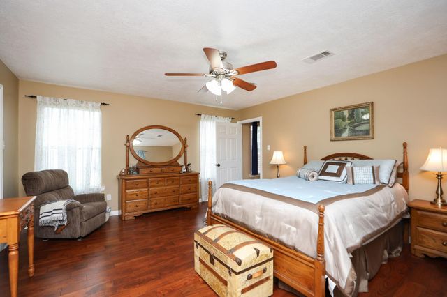 32102 Sandwedge Drive, Waller, TX 77484