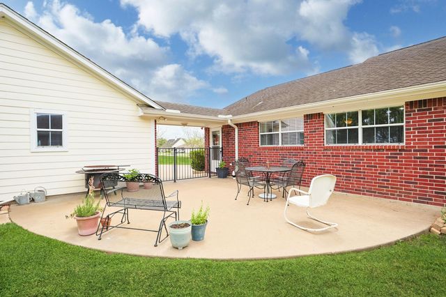 32102 Sandwedge Drive, Waller, TX 77484