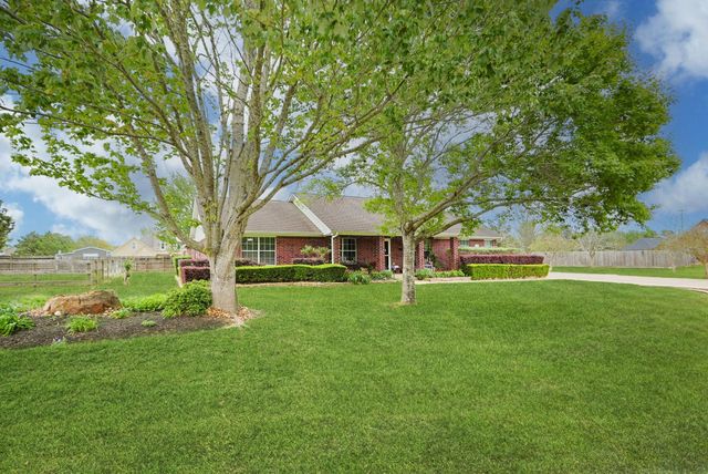 32102 Sandwedge Drive, Waller, TX 77484