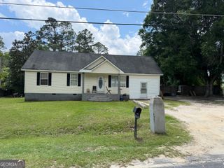 131 Rainbow Ridge Road, Swainsboro, GA 30401