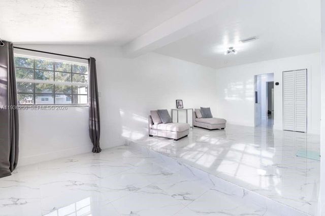 1220 N Andrews Avenue, Fort Lauderdale, FL 33311