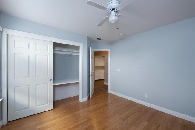 2173 E Muncie Avenue, Fresno, CA 93720