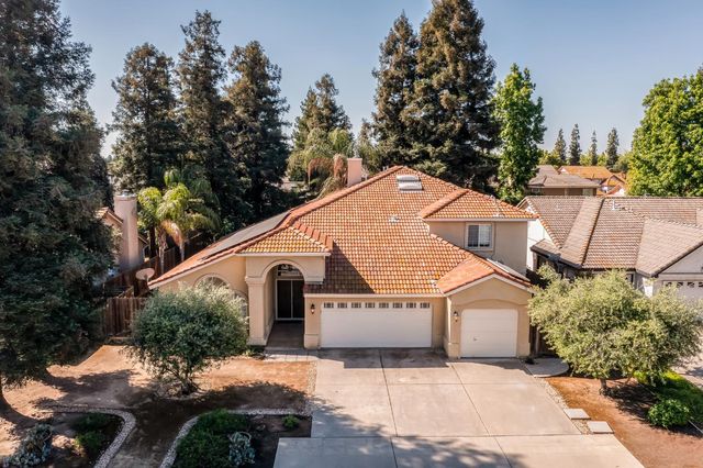 2173 E Muncie Avenue, Fresno, CA 93720