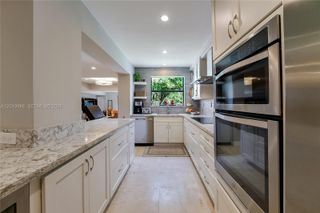321 Poinciana Dr 901, Sunny Isles Beach, FL 33160