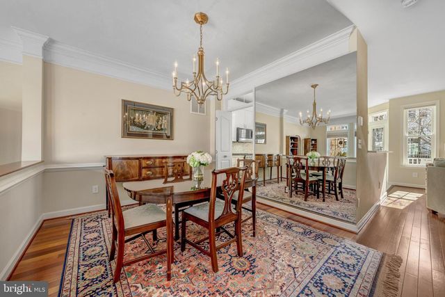 1916 LOGAN MANOR DR, Reston, VA 20190