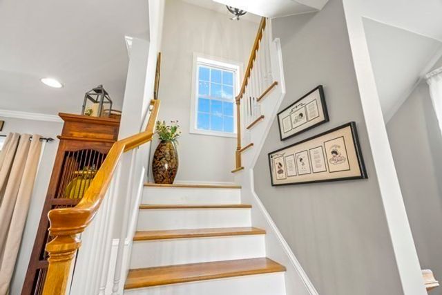 14 Evelyn Way, Seekonk, MA 02771