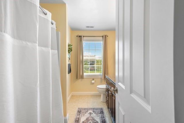 14 Evelyn Way, Seekonk, MA 02771