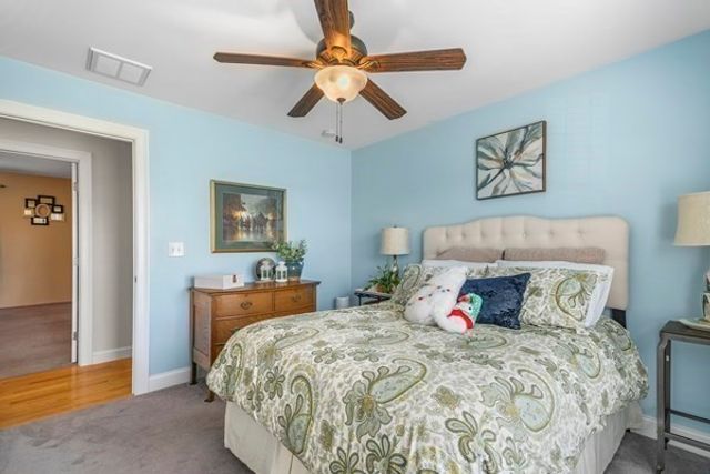 14 Evelyn Way, Seekonk, MA 02771